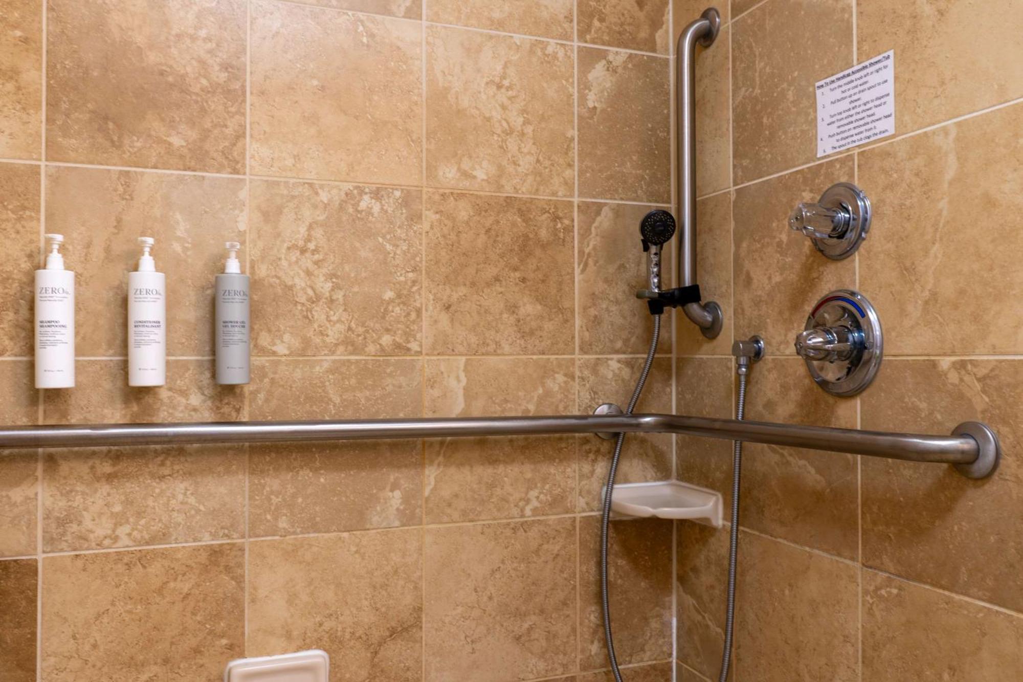 Hampton Inn Elkhorn Lake Geneva Area Zewnętrze zdjęcie