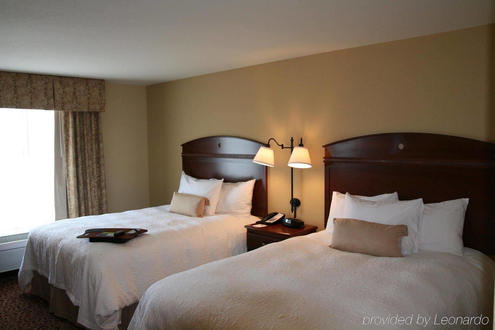 Hampton Inn Elkhorn Lake Geneva Area Pokój zdjęcie