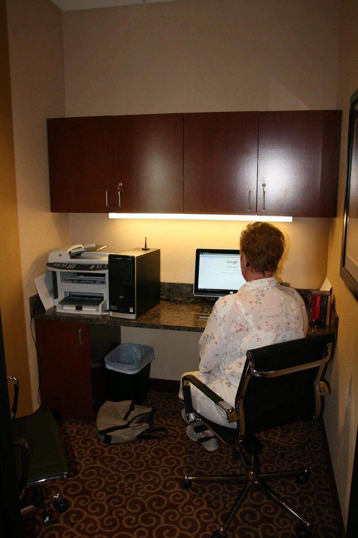 Hampton Inn Elkhorn Lake Geneva Area Udogodnienia zdjęcie
